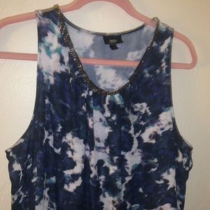 Like new dress shirt with sequin collar